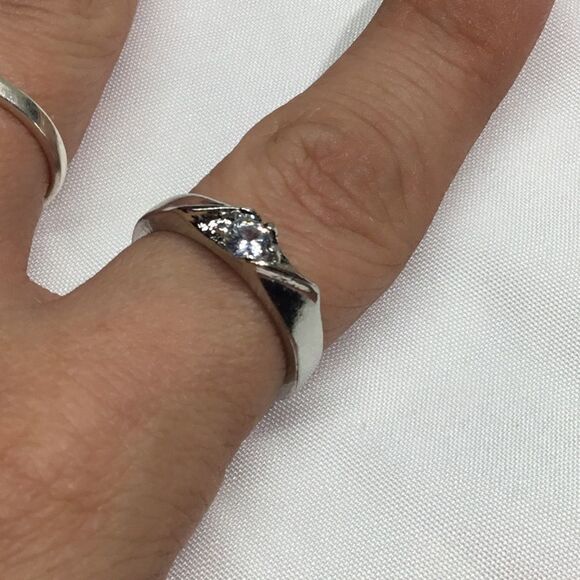 Twist Of Fate Wedding Band Ring (H15) - Picture 4 of 7